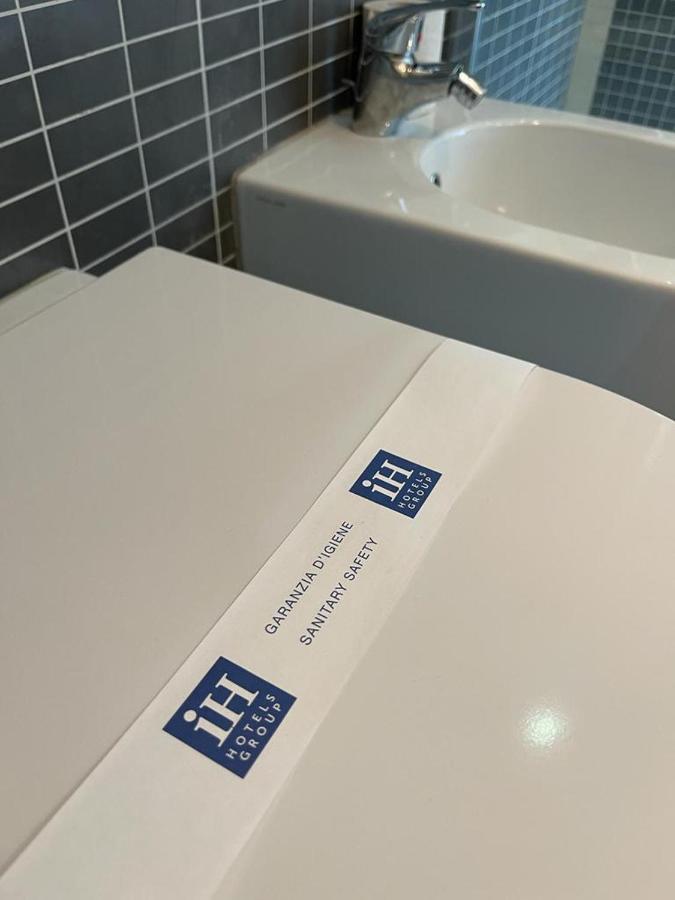 Ih Hotels Milano Centrale Guest House Zewnętrze zdjęcie