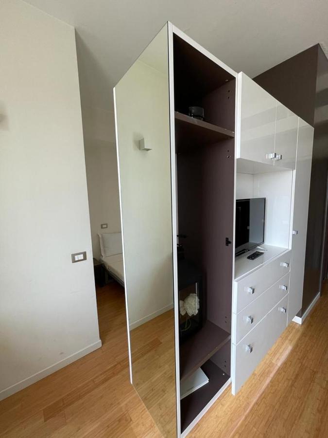 Ih Hotels Milano Centrale Guest House Zewnętrze zdjęcie